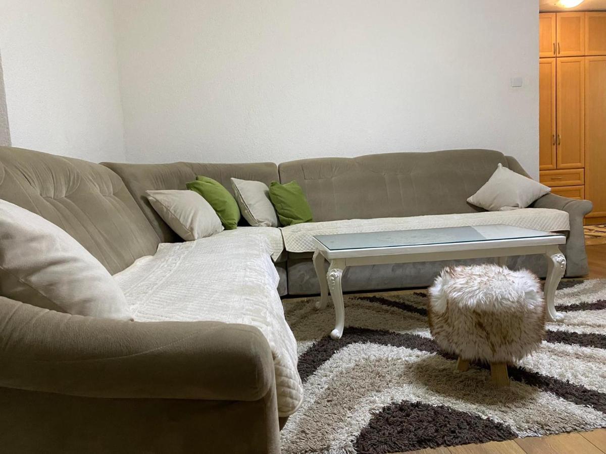 Oanaf Apartment Prishtina Priştine Dış mekan fotoğraf